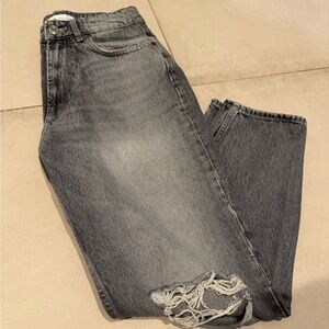 Zara Ripped Mom Fit Jeans Light Gray